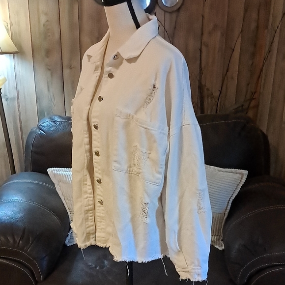 POL Button Down Raw Hem Distressed Shacket Shirt Jacket Size S - Picture 5 of 10